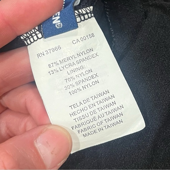 NWOT Jatzen Vintage One Piece Swim Suit Black Halter Top Size 12 Summer Swimwear - Picture 8 of 9